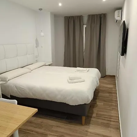 Guest house La Ermita 2*