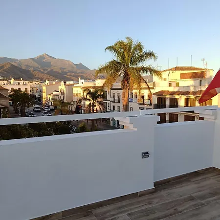 La Ermita Πανσιόν Nerja