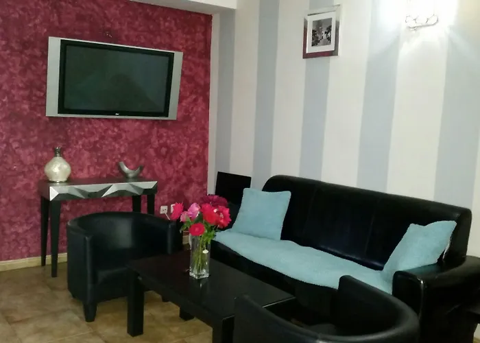 호스탈 라 에르미타 2*