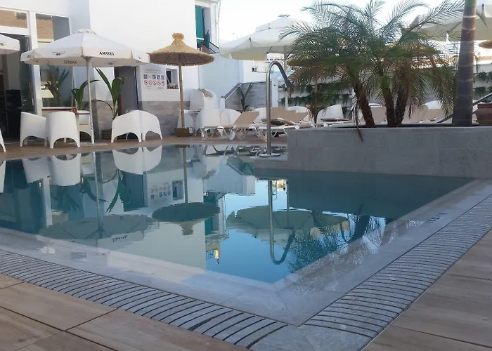 Guest house La Ermita 2*